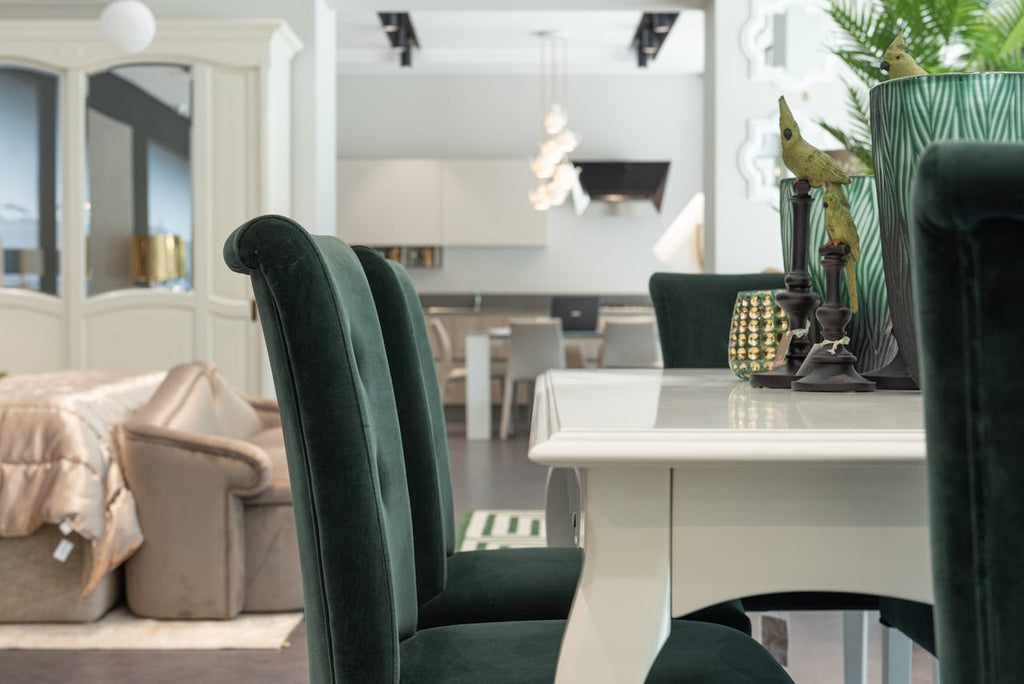 Comment nettoyer une chaise en velours ?