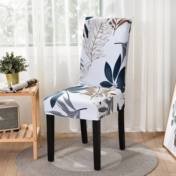 Housse de Chaise à feuillages gris, bruns et bleu foncé sur fond blanc